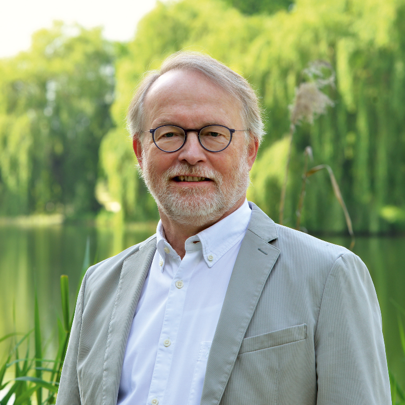 Dr. Michael Gring